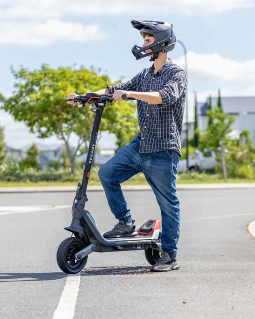 trottinette-electrique-Segway-Ninebot-Superscooter-P100SE-au-Maroc-4.png